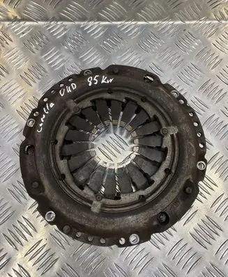 Toyota Yaris Pressure plate 
