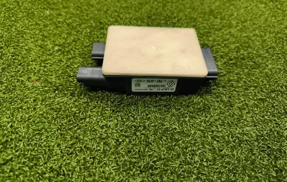 Renault Espace V (RFC) Fuel injection pump control unit/module 169108688R 0580001019