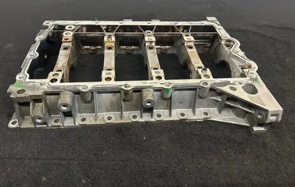 BMW 3 E90 E91 Engine block 7551978