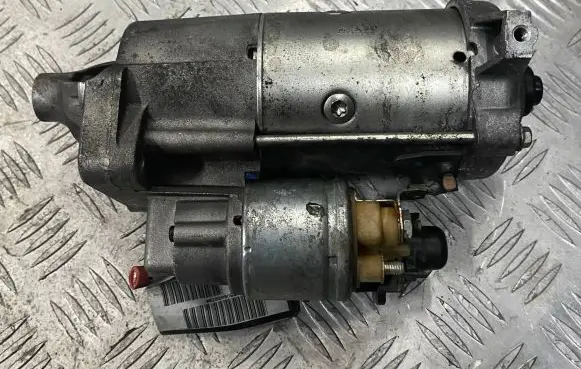 Volvo XC60 Starter motor D4204T14 BB4KA