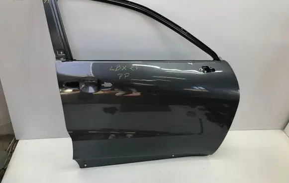 Lexus LBX Front door