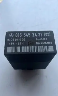 Volkswagen II LT Coolant fan relay 0165452432