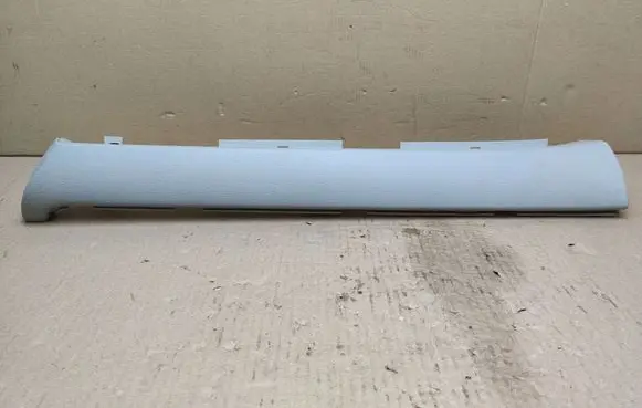 Toyota Sienna XL30 III Panel trim
