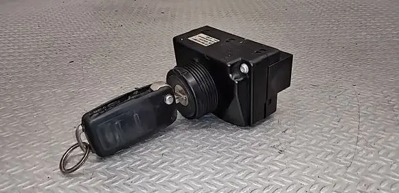 Volkswagen Touareg I Ignition lock 3D0905865E