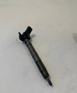 Audi A6 S6 C6 4F Fuel injector 059130277aa 0445115035