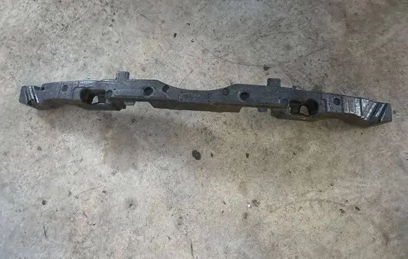Opel Astra J Front bumper foam support bar 13368666