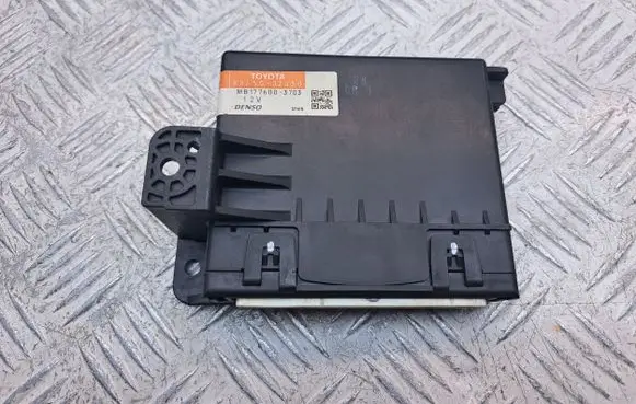 Toyota Auris 150 Air conditioning/heating control unit 8865002430 MB1776003703