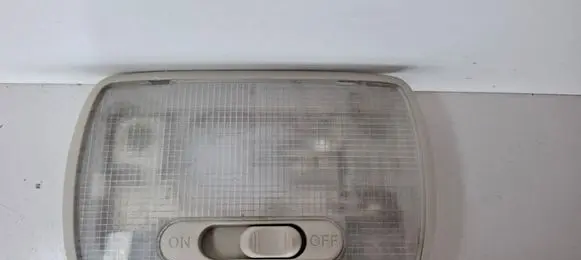Honda CR-V Rear seat light