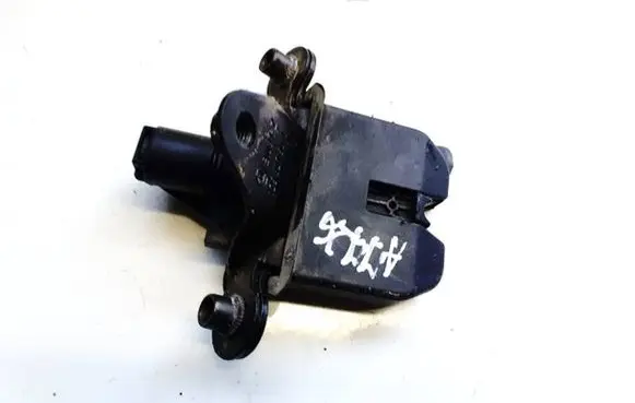 Skoda Octavia Mk2 (1Z) Tailgate/trunk/boot lock/catch/latch 1z5827501c