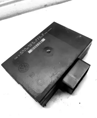 Volkswagen Polo Central body control module 6Q0959433G