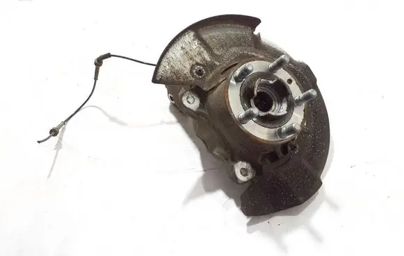 Front wheel hub