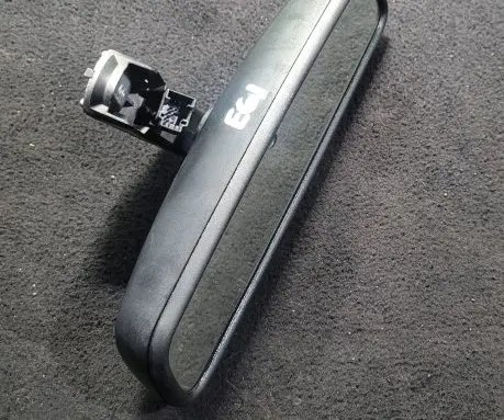 BMW 5 E60 E61 Rear view mirror (interior) E11015891 025891 100011