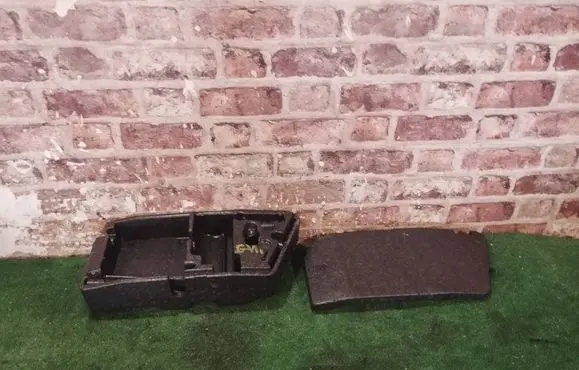Volkswagen Golf VII Tool box 5G0012115T