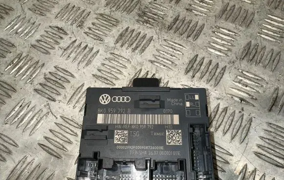 Audi A4 S4 B8 8K Door control unit/module 8K0959792