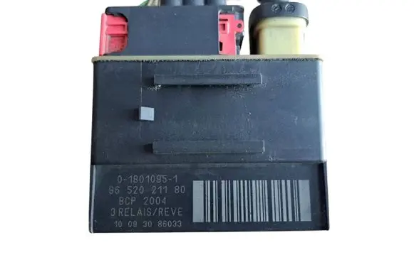 Peugeot Partner Glow plug pre-heat relay 9652021180