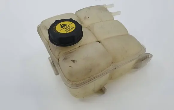 Mazda 3 I Coolant expansion tank/reservoir 3M5H8K218AJ