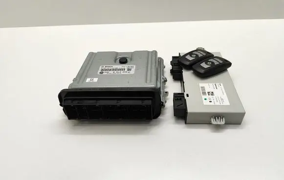 Engine ECU kit and lock set