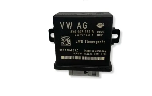 Audi Q3 8U Light module LCM 8X0907357B