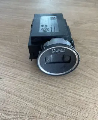 Volkswagen PASSAT B6 Ignition lock 3C0905843M