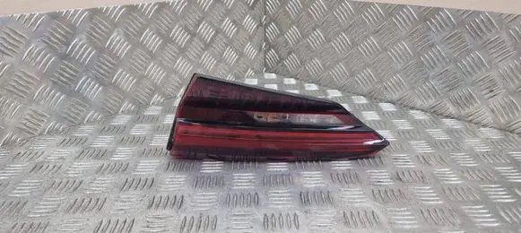 Audi A5 Tailgate rear/tail lights 8W6945094J