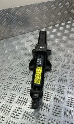 Honda CR-V Lift Jack 