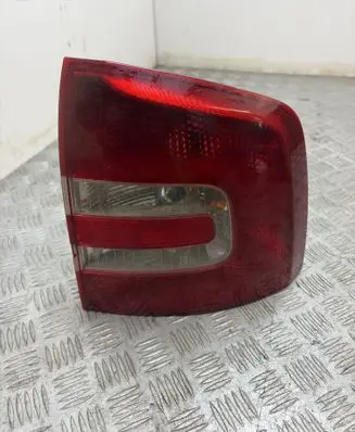 Skoda Octavia Mk2 (1Z) Rear/tail lights 