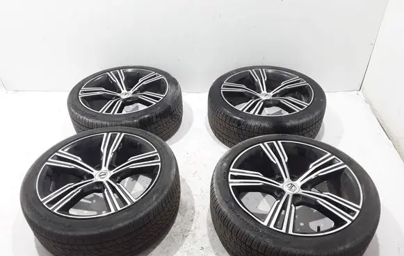 Volvo S60 R17 alloy rim 