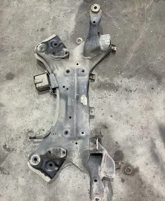 Hyundai Santa Fe Front subframe 624012W500