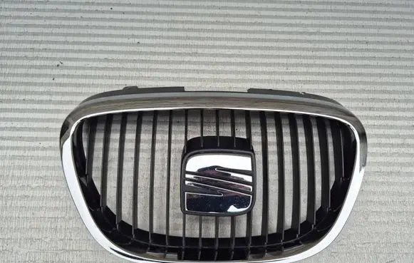 Seat Altea Front grill 5P0853654