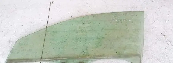 Honda Accord Front door window glass four-door
