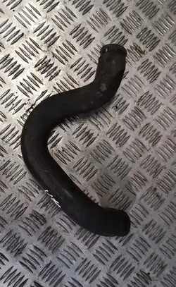 Volvo V70 Engine coolant pipe/hose 03671393