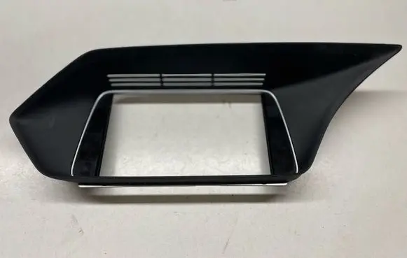 Mercedes-Benz E W212 Radio/GPS head unit trim A2126802136 2126802136