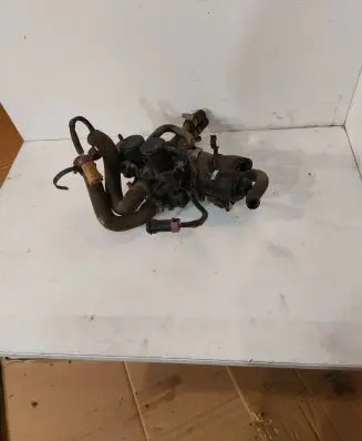 Audi A8 S8 D2 4D Coolant heater control valve 4D0959617A 1136008150