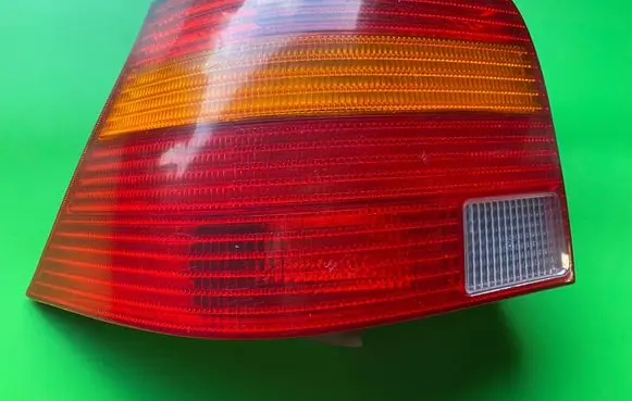 Volkswagen Golf IV Rear/tail lights set 