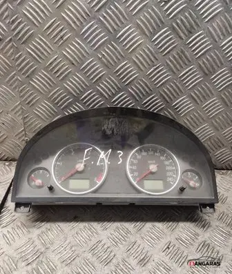 Ford Mondeo Mk III Speedometer (instrument cluster) 1s7f108412