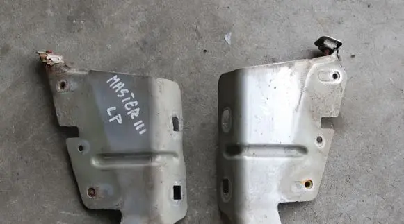 Renault Master III Other engine bay part NV400