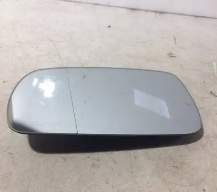 Volkswagen Golf IV Wing mirror glass 34489