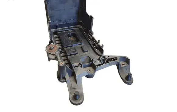 Battery box tray