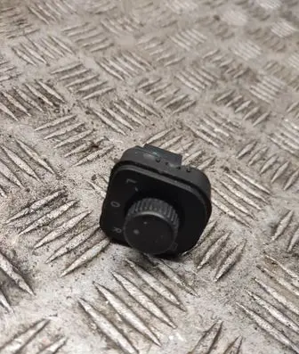 Volkswagen PASSAT B6 Mirror heating switch 1k0959565k
