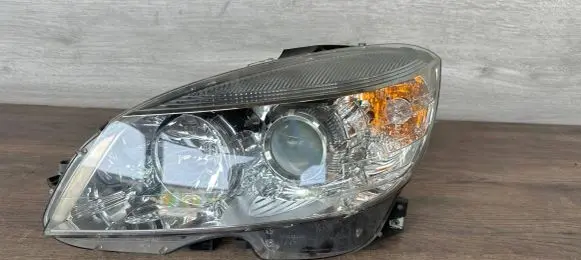 Mercedes-Benz C W204 Headlight/headlamp A2048200161