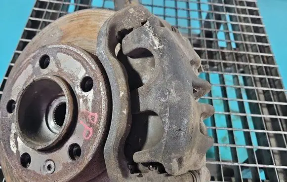 Opel Movano B Front brake caliper IMPRK1450074