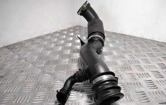 Land Rover Range Rover Sport L494 Intercooler hose/pipe 1038105S03 AH229F876BB