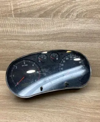 Seat Toledo I (1L) Speedometer (instrument cluster) 6N0919860Q 88311245