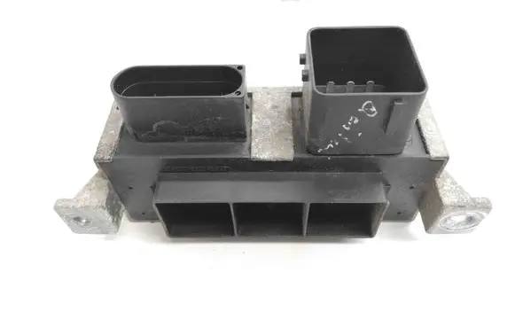 Nissan Qashqai Glow plug pre-heat relay 8200558438