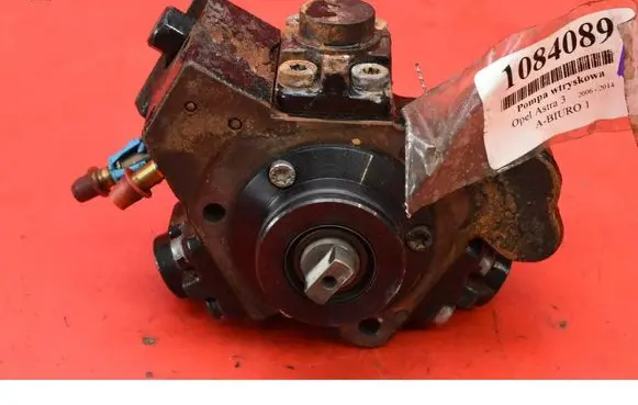 Opel Astra H Fuel injection high pressure pump 0445010157