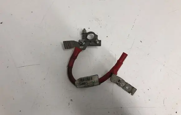 Opel Vivaro Positive cable (battery) 243866500R