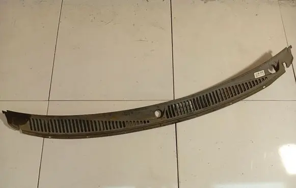 Wiper trim