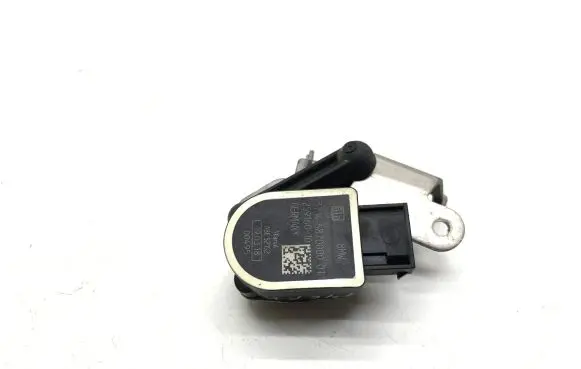 BMW 5 G30 G31 G38 Headlight/headlamp level sensor 37146870000 6870000