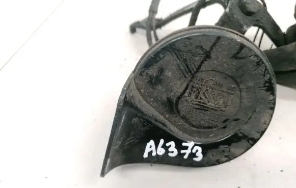 Audi A6 S6 C4 4A Horn signal E335717
