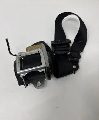 Mercedes-Benz E W211 Front seatbelt 605369200 008R000